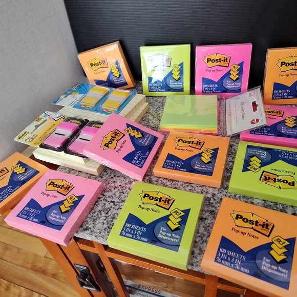 Colorful Post-it Pop-up Notes Collection - Picture 5 of 7